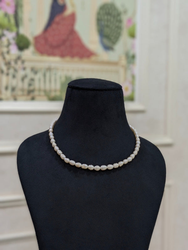 Rice Pearl Necklace