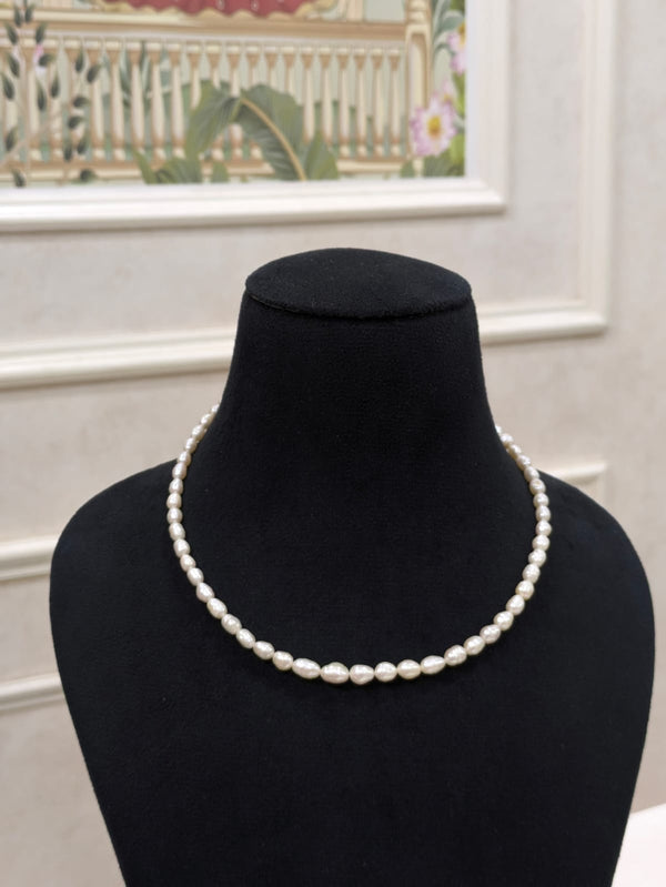 Rice Pearl Necklace