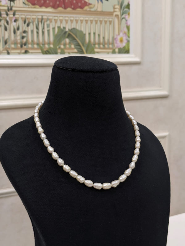 Rice Pearl Necklace