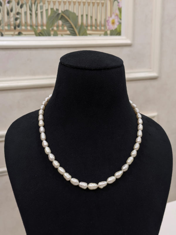 Rice Pearl Necklace