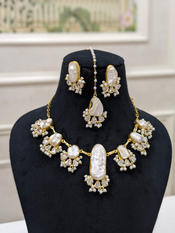 Modern Baroque Pearl Collar Necklace Set