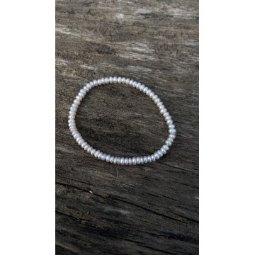 Tiny Pearl Bracelet for women