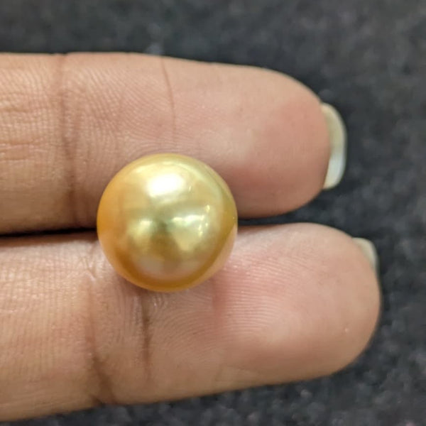 Golden South Sea Pearl ~ 10.60 Cts