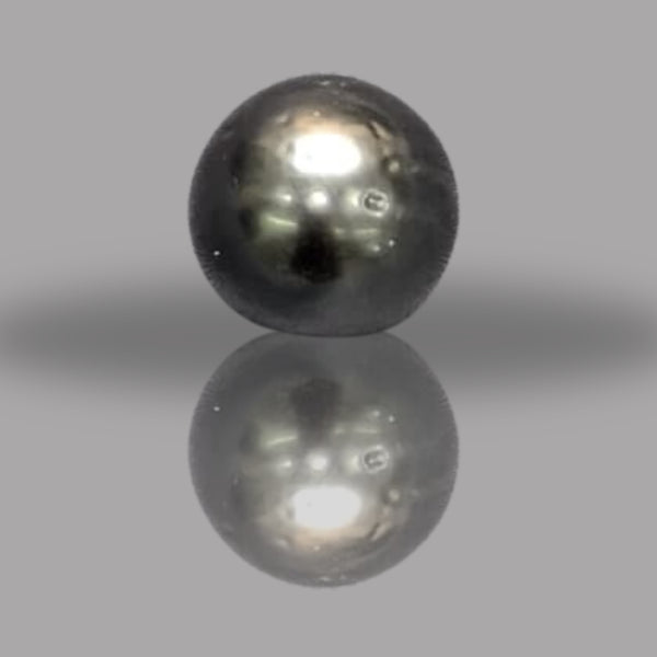 South Sea Pearl Black ~ 7.35 Cts