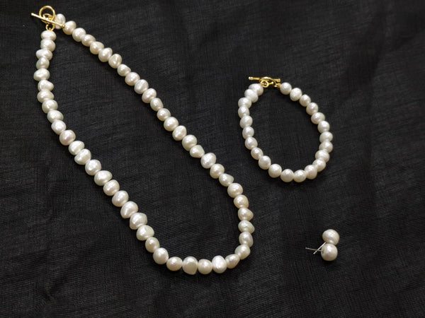 Natural Freshwater Pearl Jewelry Set