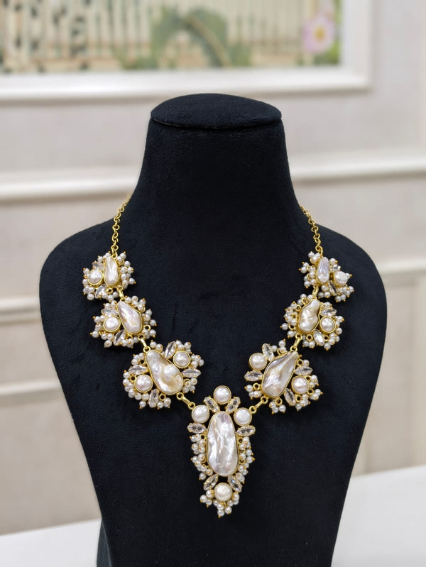 Elegant Baroque Pearl Wedding Necklace Set